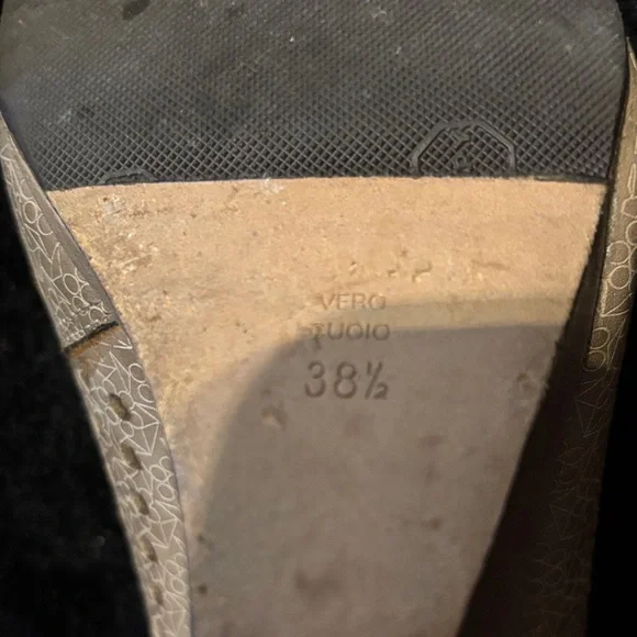 Jean-Michel Cazabat Tan Women's Heels - Picture 3 of 4